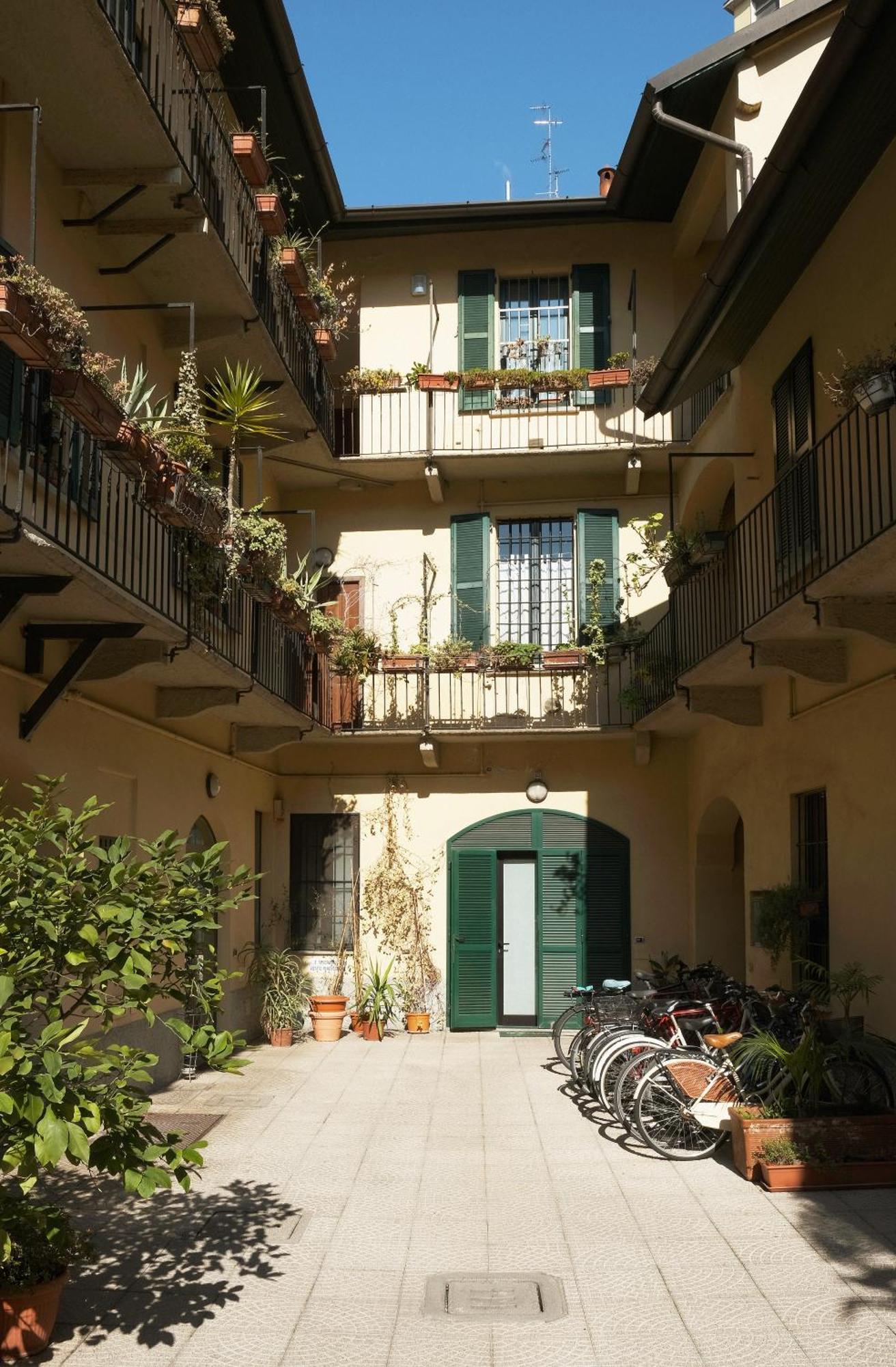 Comecasa Bright Terraced Apartment In Porta Romana Vicino Clinica Mangiagalli Milán Exterior foto