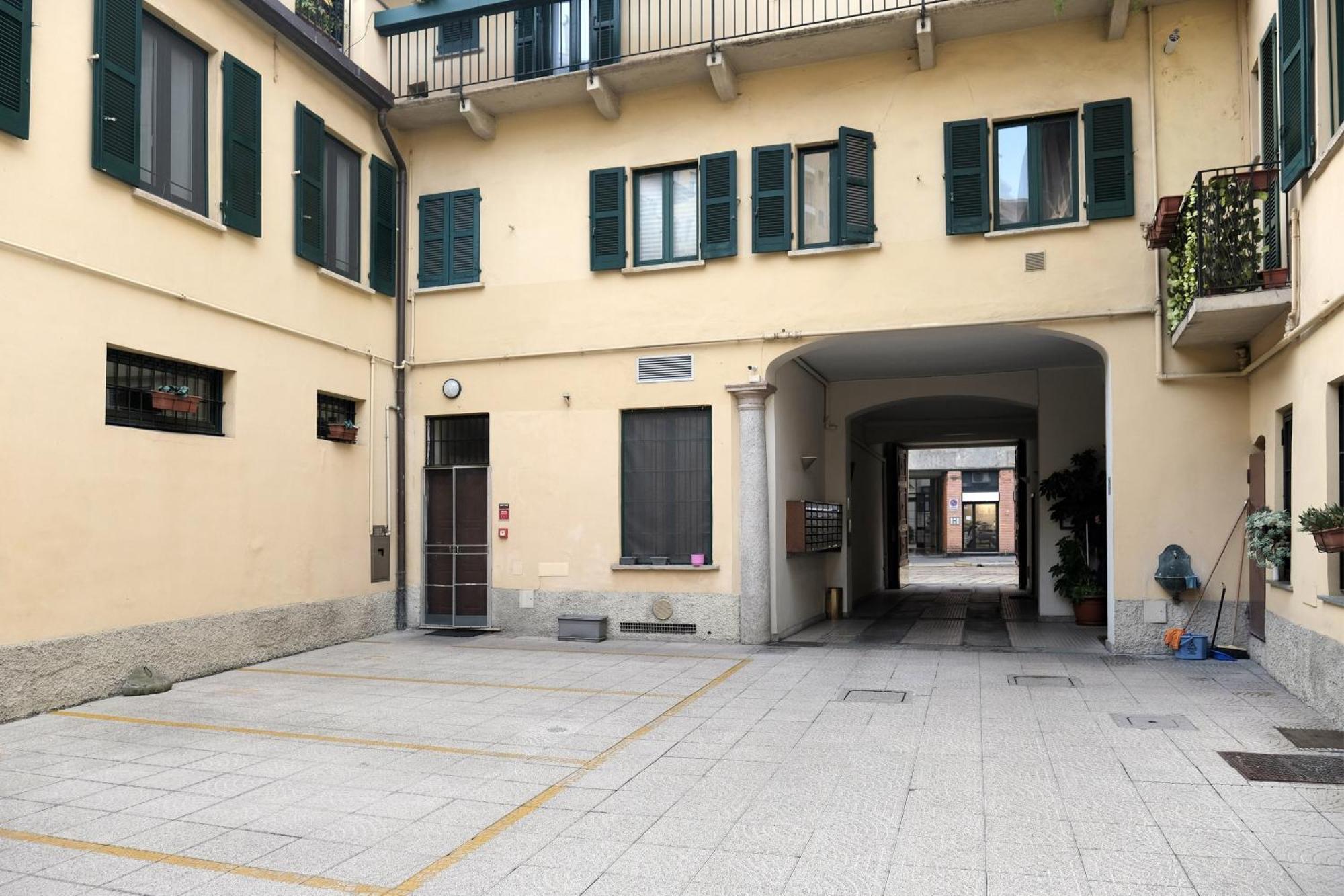Comecasa Bright Terraced Apartment In Porta Romana Vicino Clinica Mangiagalli Milán Exterior foto